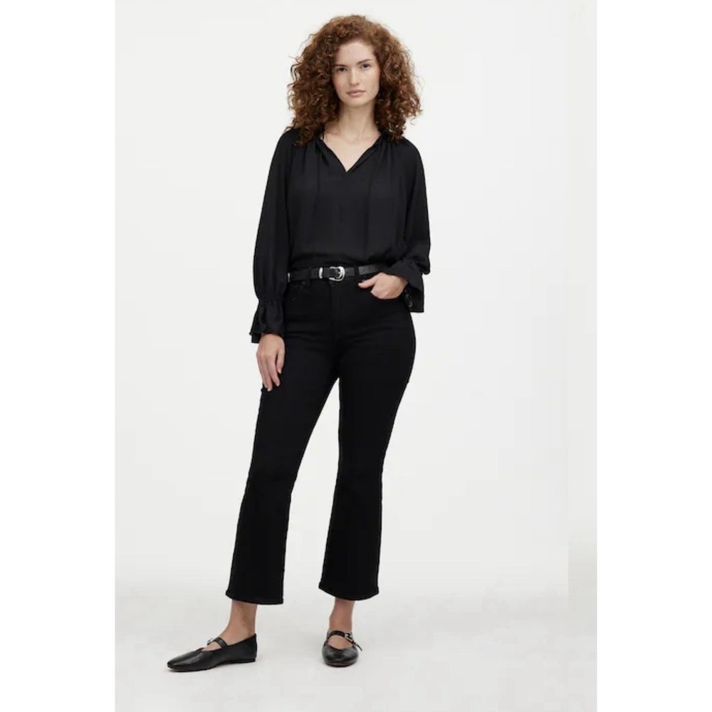 Madewell Curvy Kick Out Crop Jeans in Black Rinse Wash Size 31 NN580 Faded Look‎